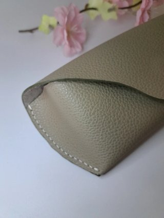 Funda de piel Saffiano para gafas