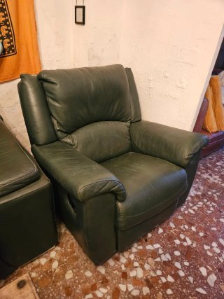 Tresillo Sofá piel + Sillón Reclinable piel.