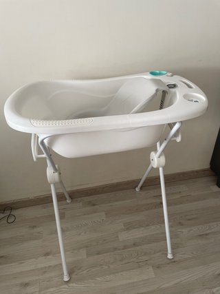 Bañera para bebé con soporte