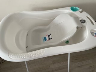 Bañera para bebé con soporte
