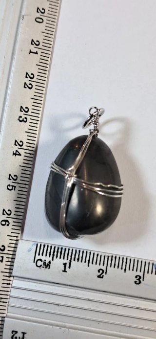 Pietra di Shungite con filo argento