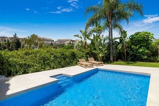 Chalet en alquiler en Nueva Andalucía centro en Marbella