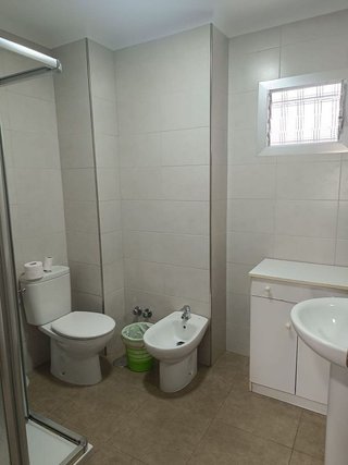 Piso en alquiler en Cruz Roja en Sevilla