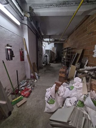 Local comercial en venta en Vista Alegre en Madrid