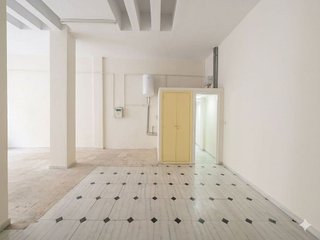 Local comercial en venta en Vista Alegre en Madrid
