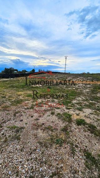 Terreno en venta en Carranque