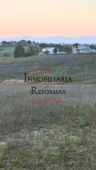 Terreno en venta en Carranque