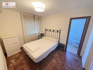 Piso en alquiler en La Buhaira en Sevilla