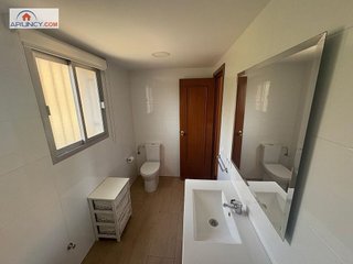Piso en alquiler en La Buhaira en Sevilla