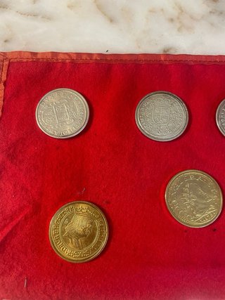Colección de 7 monedas antiguas