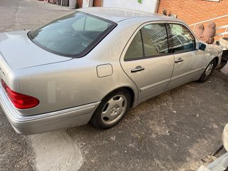 Mercedes-Benz Clase E 1996