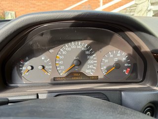 Mercedes-Benz Clase E 1996