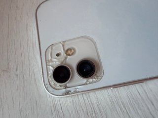 iPhone 12 Apple