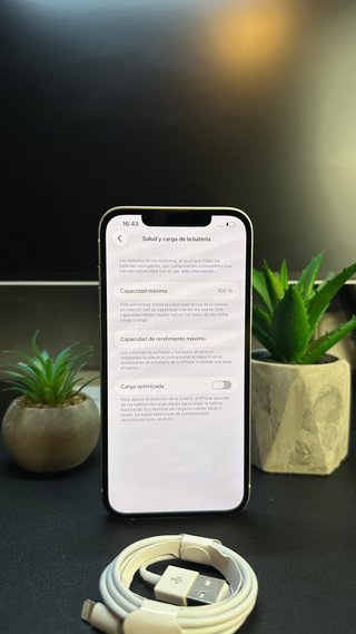 iPhone 14 Plus 128GB • Blanco • 100 Batería