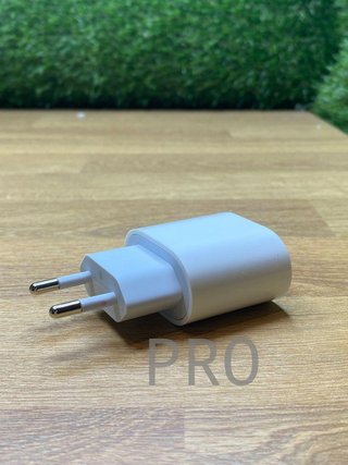 Apple Adaptador USB-C 20 W