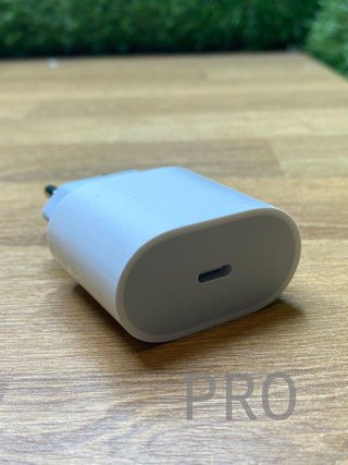 Apple Adaptador USB-C 20 W