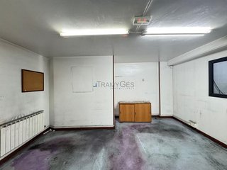 Nave industrial en venta en Lavadores en Vigo