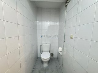 Nave industrial en venta en Lavadores en Vigo