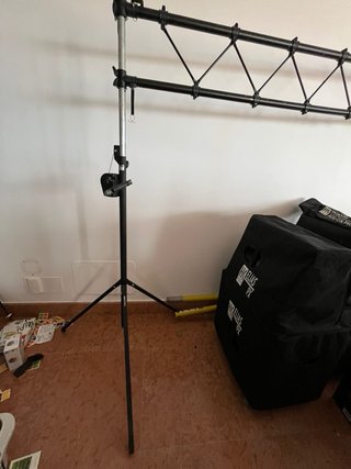 Puente de escenario con 8 cabezas móviles