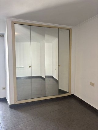 Piso en alquiler en Trinitat en Valencia