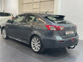 Mitsubishi Lancer Sportback 2.0 DI-D Motion