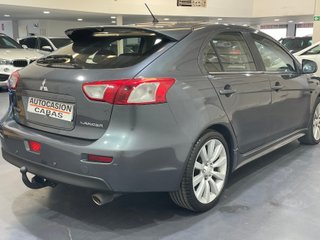 Mitsubishi Lancer Sportback 2.0 DI-D Motion