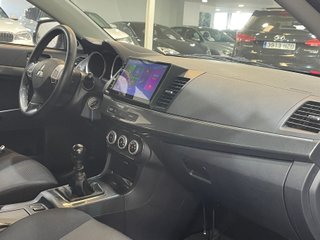 Mitsubishi Lancer Sportback 2.0 DI-D Motion