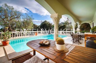 Chalet en venta en Port Esportiu - Puig Rom - Canyelles en Roses