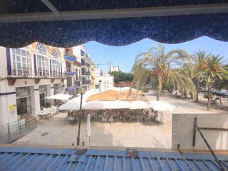 Local comercial en alquiler en Barri del Mar - Ribes Roges en Vilanova i La Geltrú