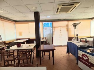 Local comercial en alquiler en Barri del Mar - Ribes Roges en Vilanova i La Geltrú