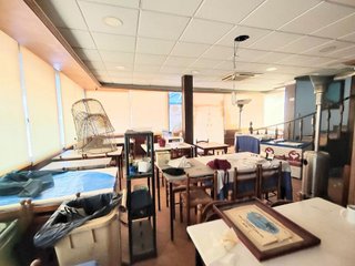 Local comercial en alquiler en Barri del Mar - Ribes Roges en Vilanova i La Geltrú