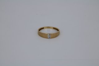 Anillo Oro 18K, 1,46gr.Ref: 043-01-00035.