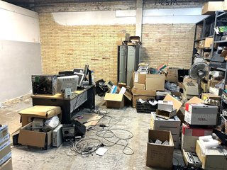Local comercial en venta en Vinyets - Molí Vell en Sant Boi de Llobregat