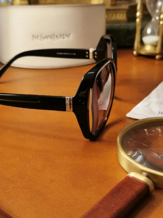 Occhiali da sole Yves Saint Laurent