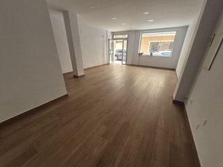 Local comercial en venta en Santa María en Ciudad Real