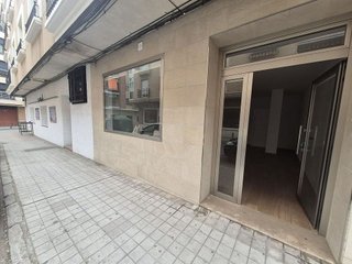Local comercial en venta en Santa María en Ciudad Real