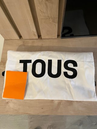 Bolso Tous Beige y Blanco. Con tiket de auténtico.