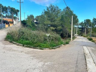 Terreno en venta en Canyelles