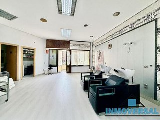 Local comercial en alquiler en Parque Miraflores en Zaragoza