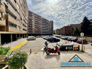 Local comercial en alquiler en Parque Miraflores en Zaragoza