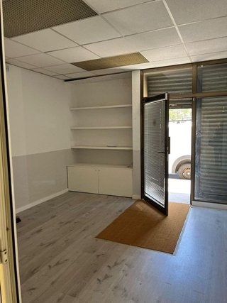 Local comercial en venta en El Castell-Poble Vell en Castelldefels