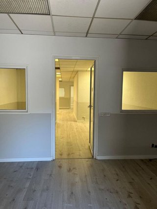 Local comercial en venta en El Castell-Poble Vell en Castelldefels