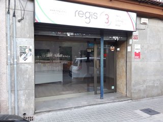Local comercial en venta en El Castell-Poble Vell en Castelldefels