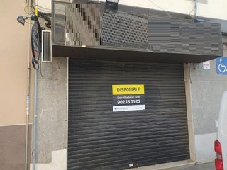 Local comercial en venta en Carcaixent