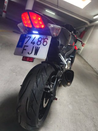 Suzuki GSXR 600 K7