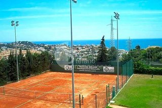 Terreno en venta en Pinares de San Antón en Málaga