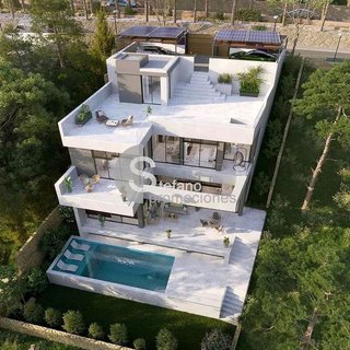 Terreno en venta en Pinares de San Antón en Málaga