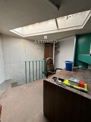 Local comercial en alquiler en Puerta bonita en Madrid