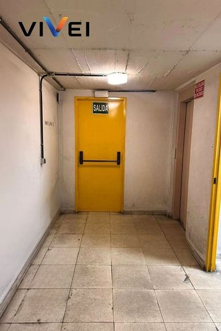 Garaje en alquiler en Cortes - Huertas en Madrid