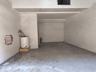 Local comercial en venta en San Roc - El Remei en Badalona